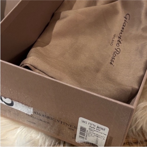 Gianvito Rossi Elegant Black Leather Block Heels Sz:37 - Picture 10 of 11